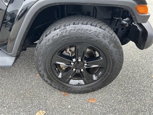 Used 2021 Jeep Wrangler Unlimited Sahara image 16