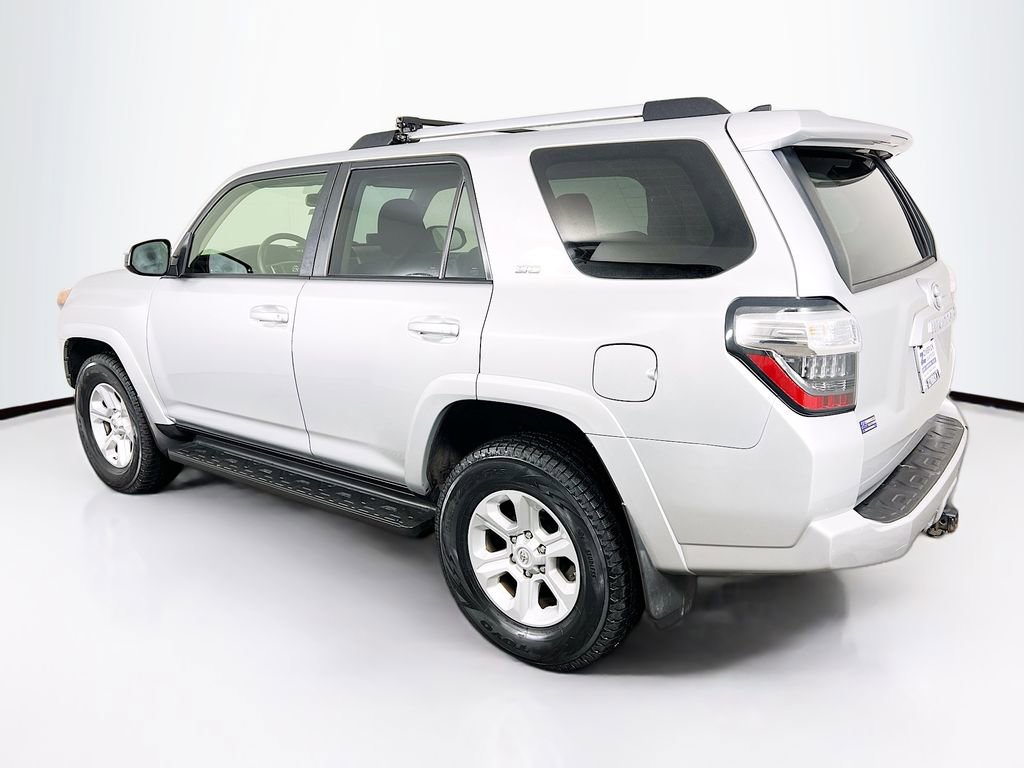 Used 2021 Toyota 4Runner SR5 image 5