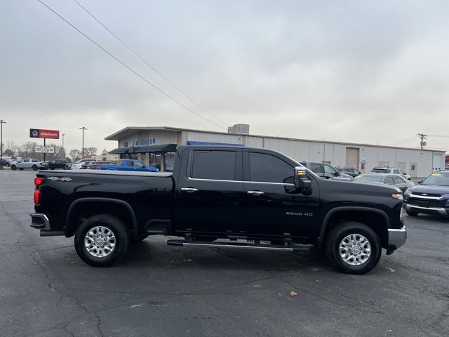 Used 2024 Chevrolet Silverado 2500 LTZ w/ LTZ Convenience Package image 12