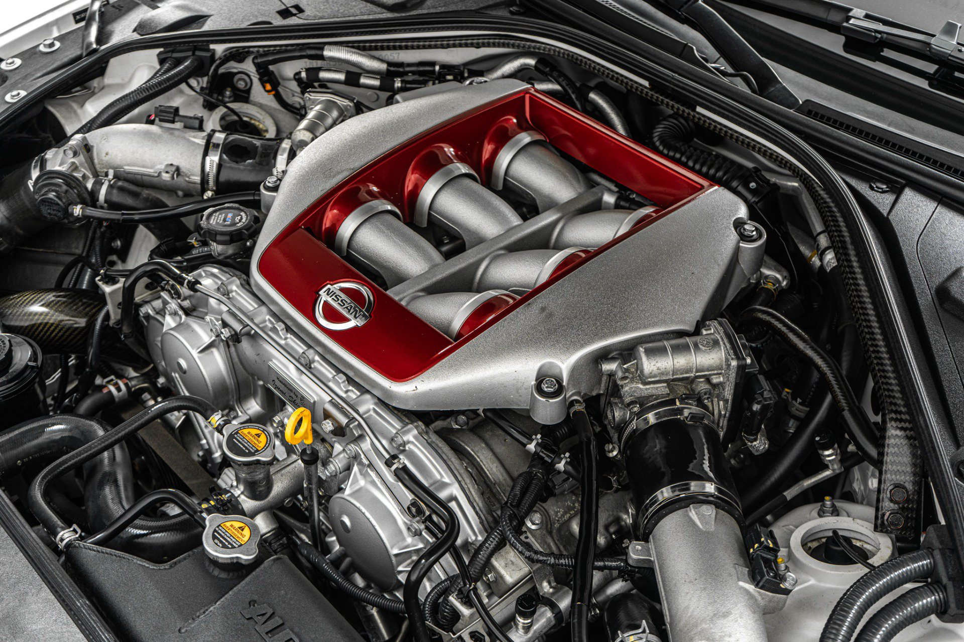 Used 2021 Nissan GT-R Premium AWD/4WD image 44