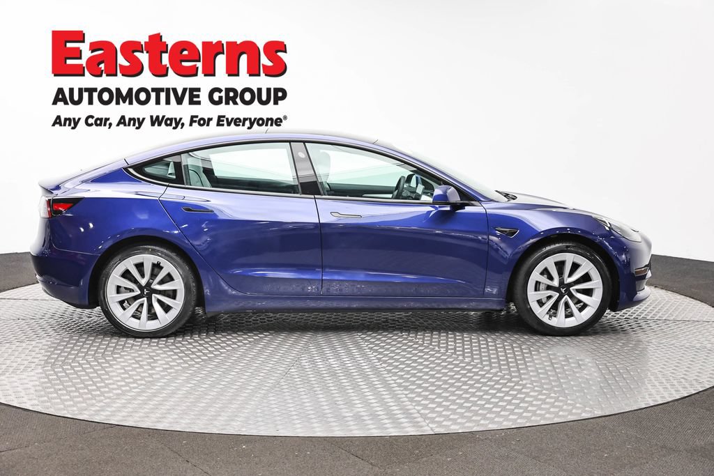 Used 2023 Tesla Model 3 Standard Range RWD image 4