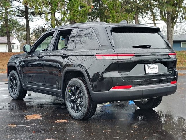 New 2026 Jeep Grand Cherokee Laredo image 8