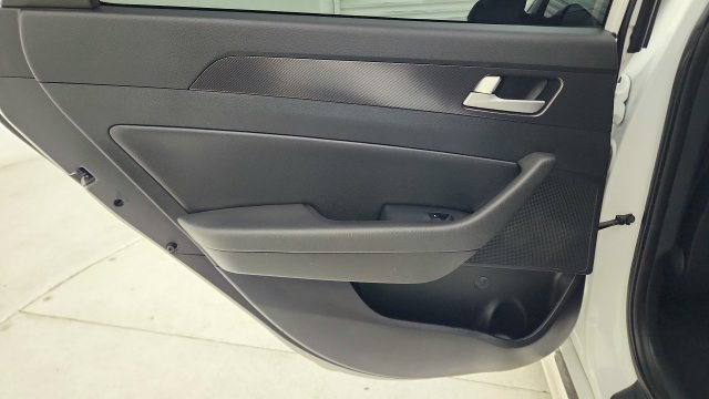Used 2017 Hyundai Sonata Sport w/ Value Edition Package 02 FWD image 21