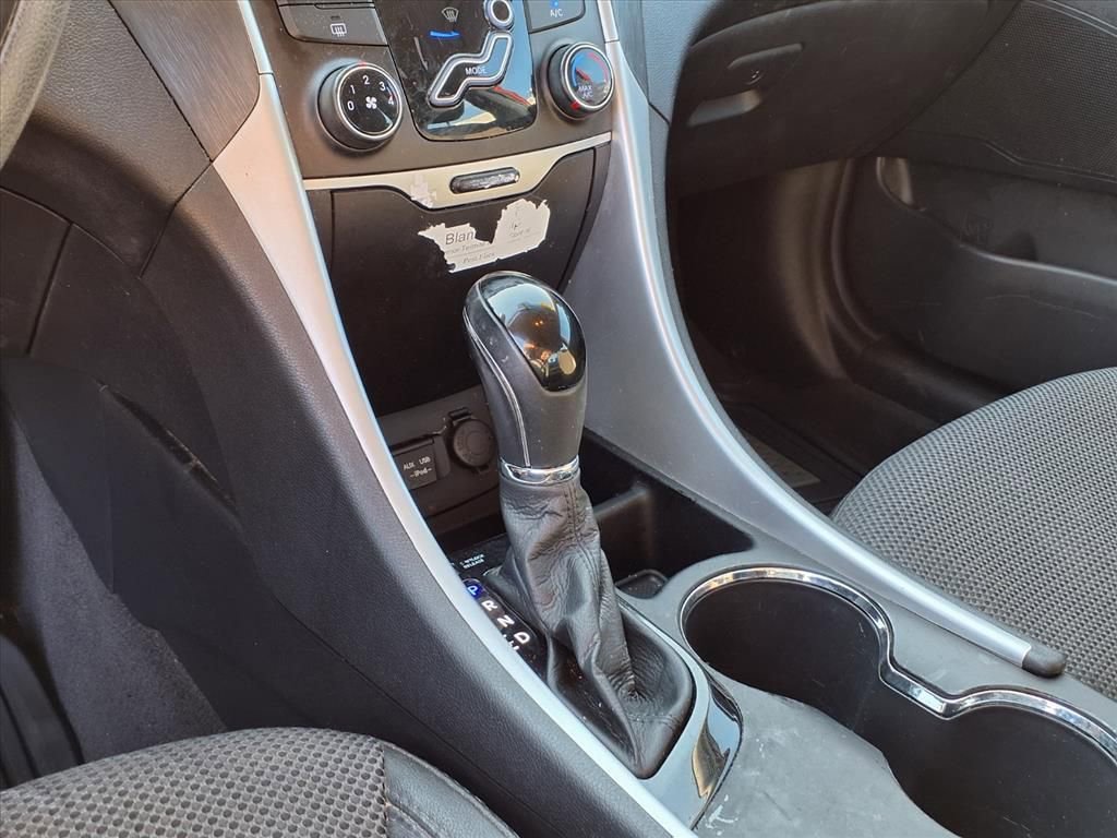 Used 2011 Hyundai Sonata SE image 25