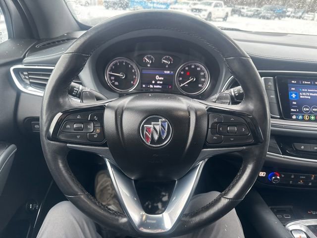 Used 2023 Buick Enclave Essence image 17