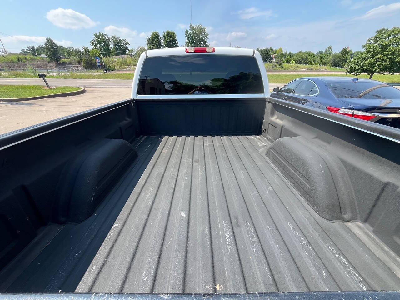 Used 2001 GMC Sierra 1500 2WD Regular Cab image 12