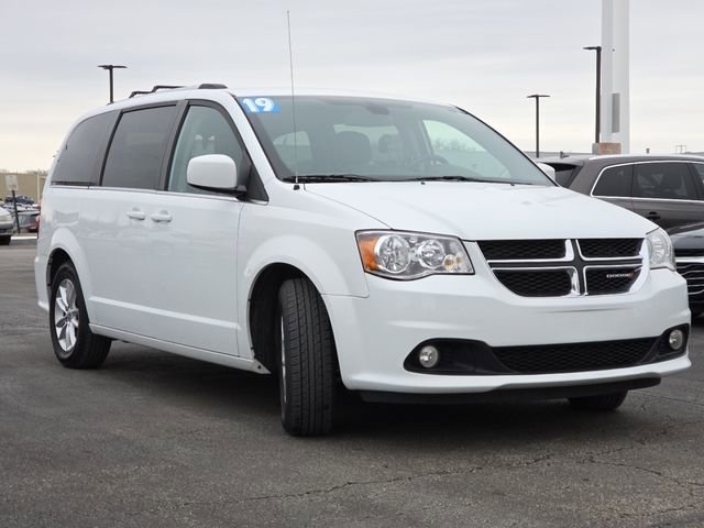 Used 2019 Dodge Grand Caravan SXT image 13