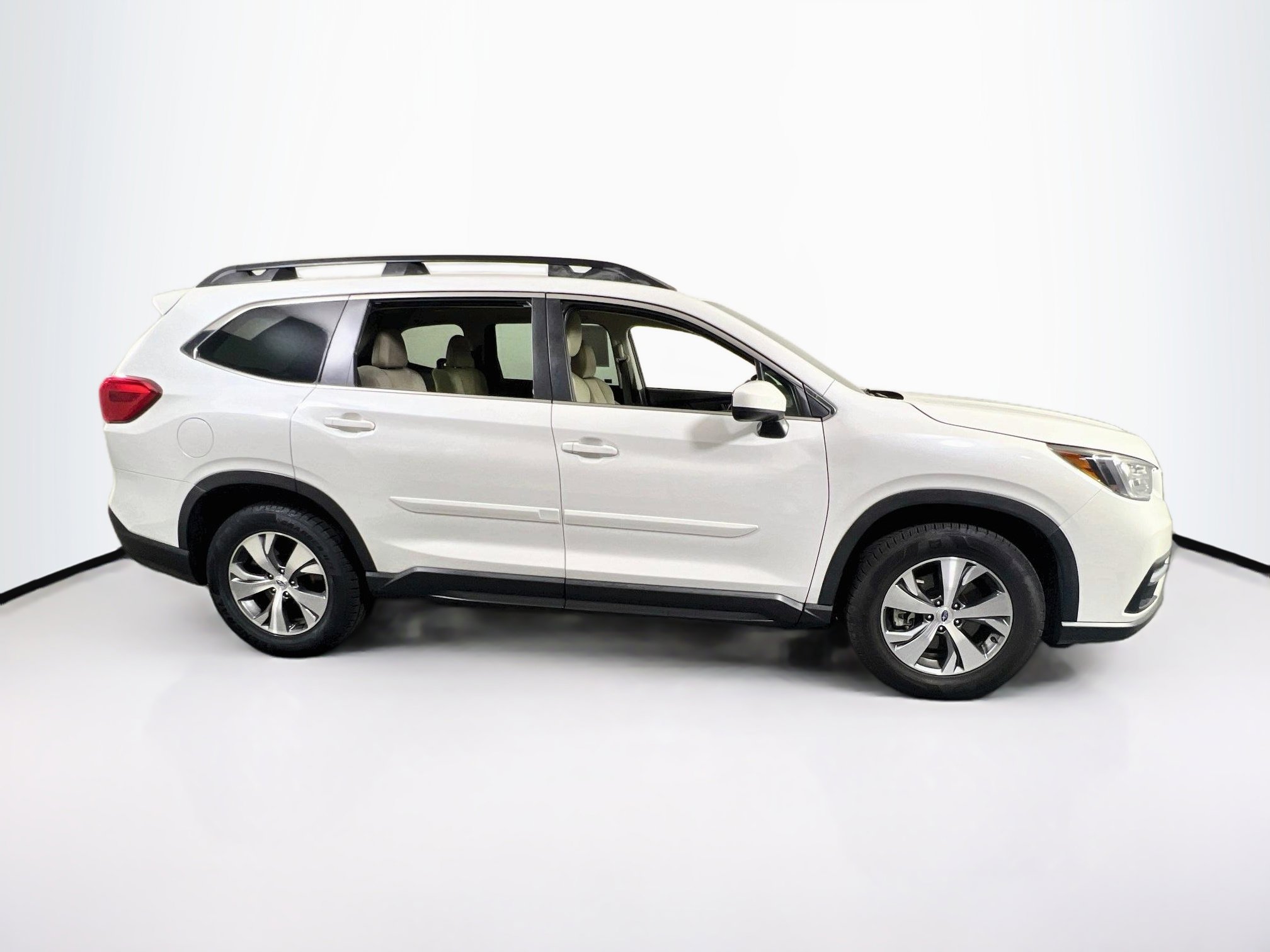 Used 2021 Subaru Ascent Premium w/ Convenience Package image 4