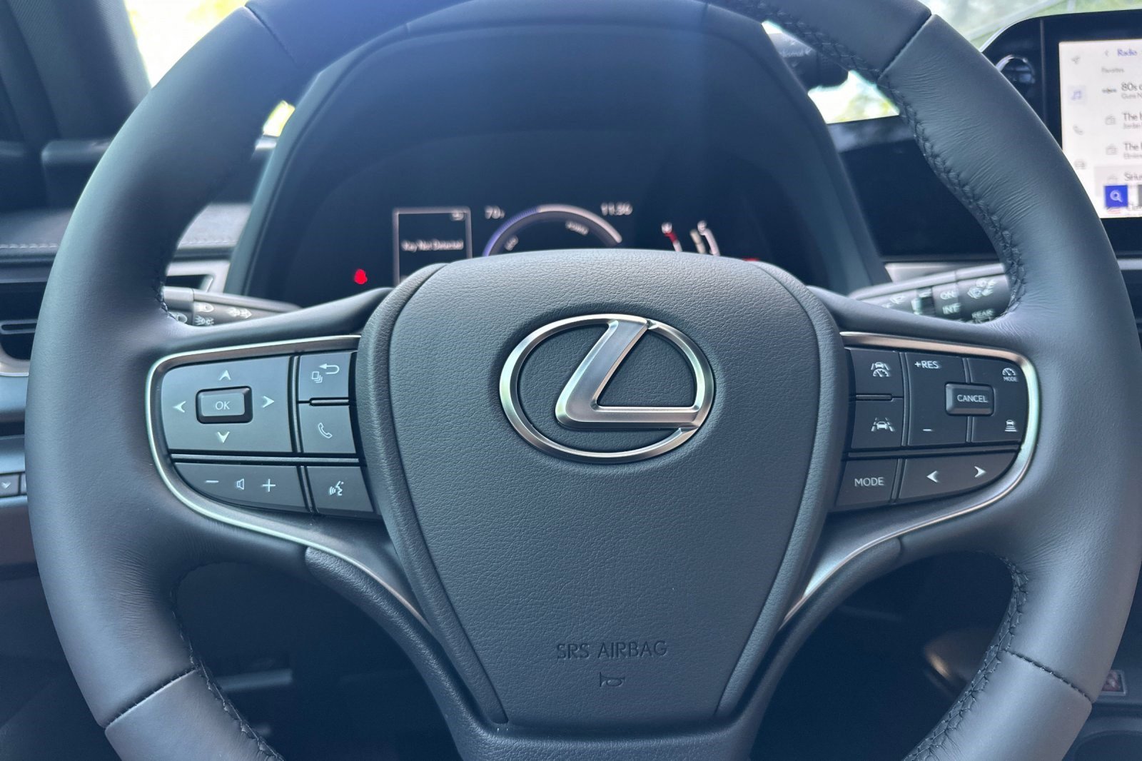 New 2026 Lexus UX 300h FWD image 21