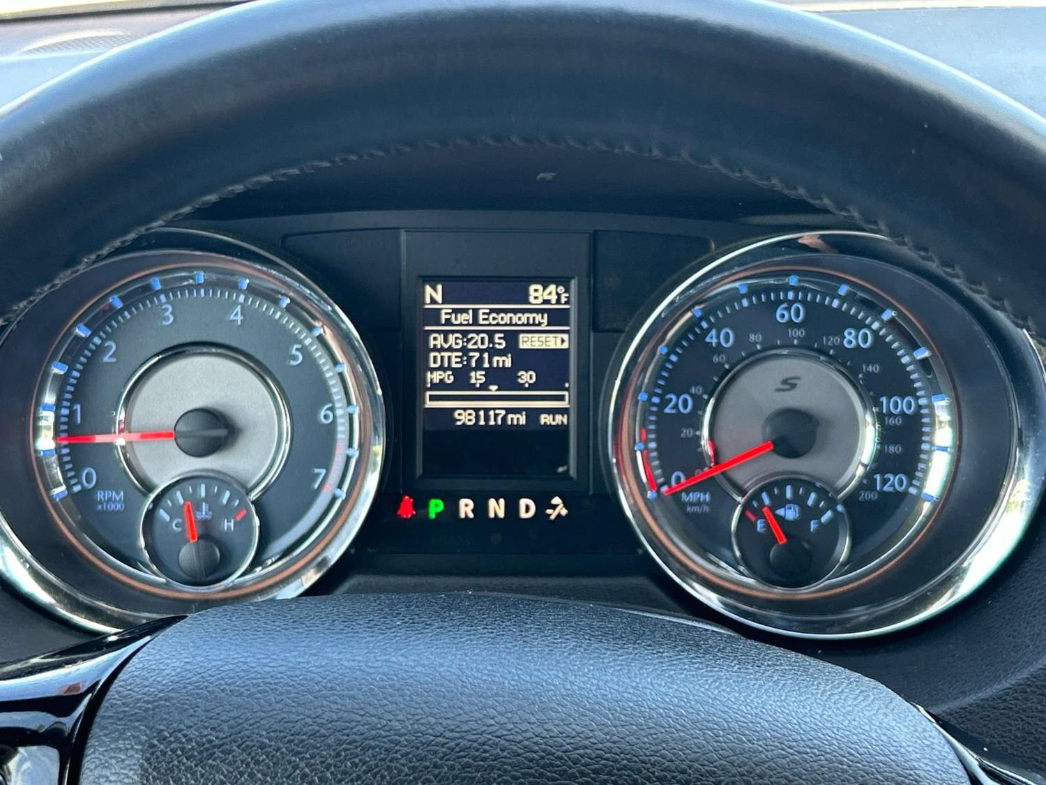 Used 2016 Chrysler Town & Country S w/ Driver Convenience Group FWD image 38