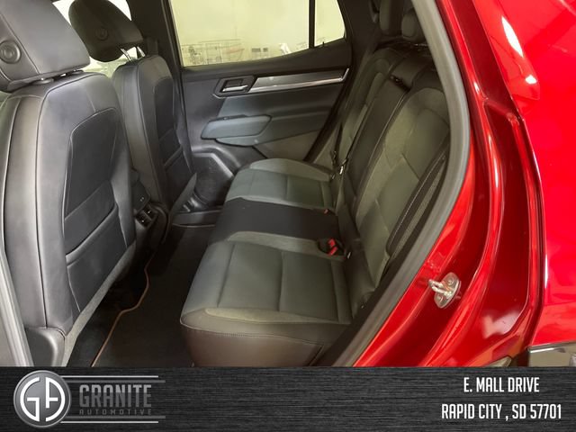Used 2026 GMC Terrain AT4 AWD/4WD image 27