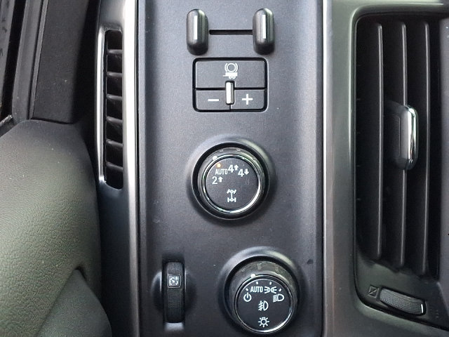 Used 2019 Chevrolet Silverado 1500 LT w/ All Star Edition AWD/4WD image 24