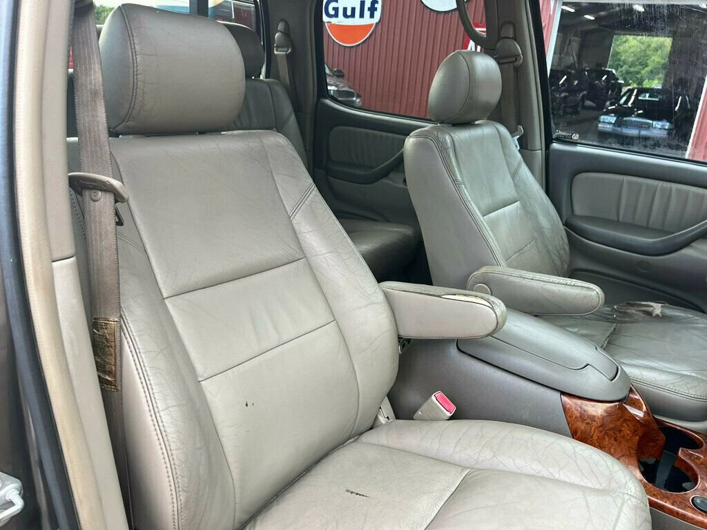 Used 2005 Toyota Tundra Limited w/ All Weather Guard Pkg image 35