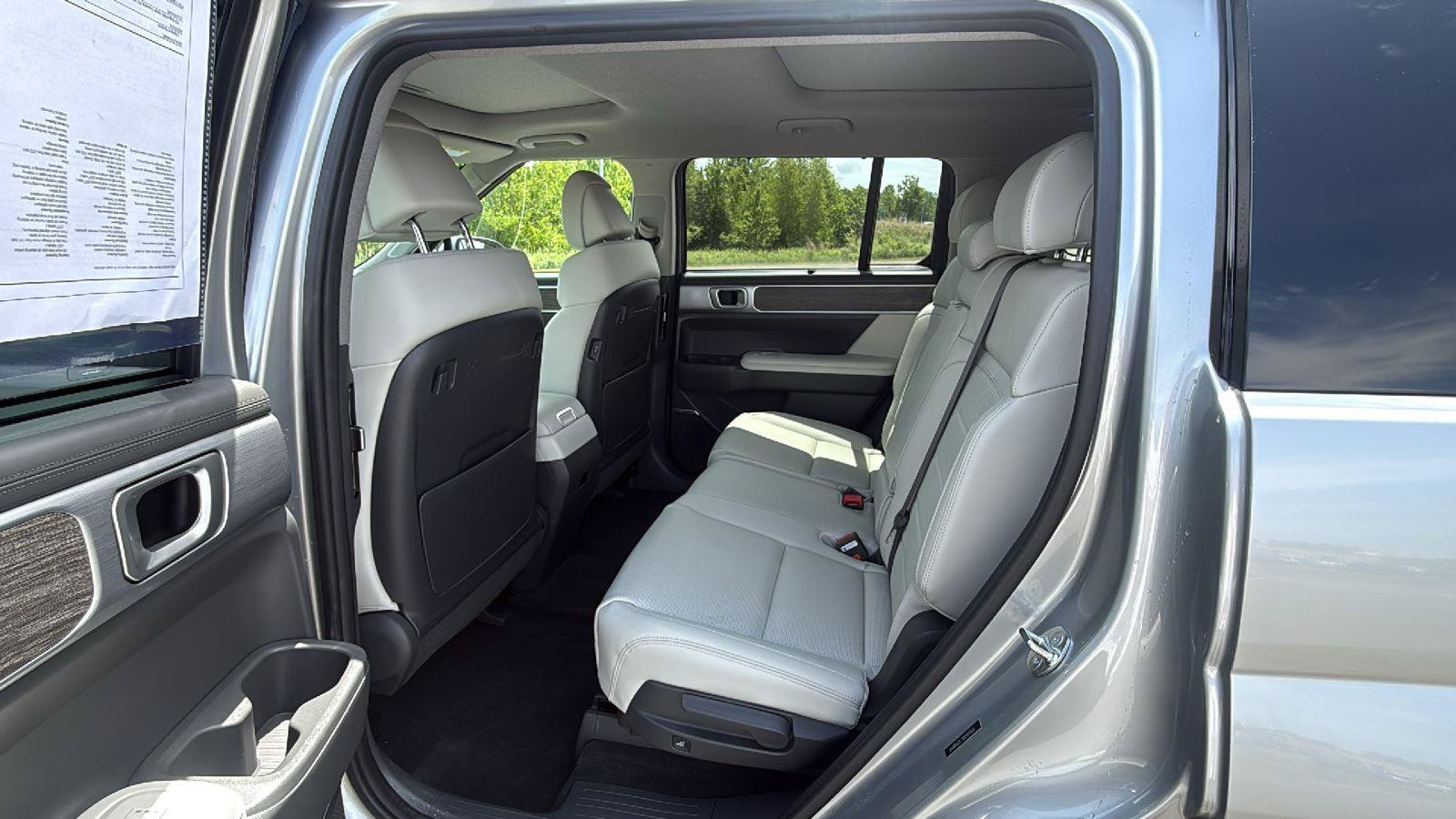 Certified 2024 Hyundai Santa Fe Limited AWD/4WD image 24
