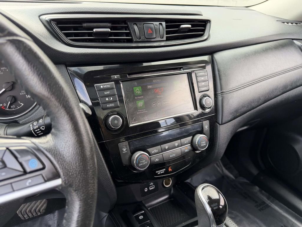Used 2019 Nissan Rogue SL w/ Premium Package AWD/4WD image 26