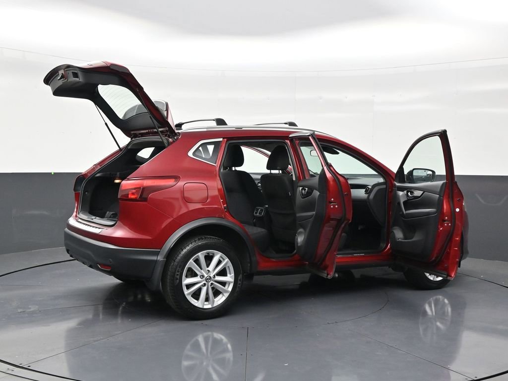 Used 2019 Nissan Rogue Sport SV FWD image 29