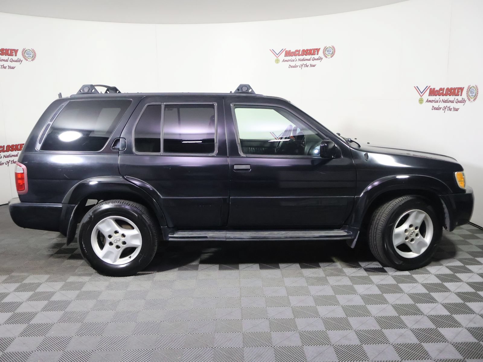 Used 2003 INFINITI QX4 4WD image 3