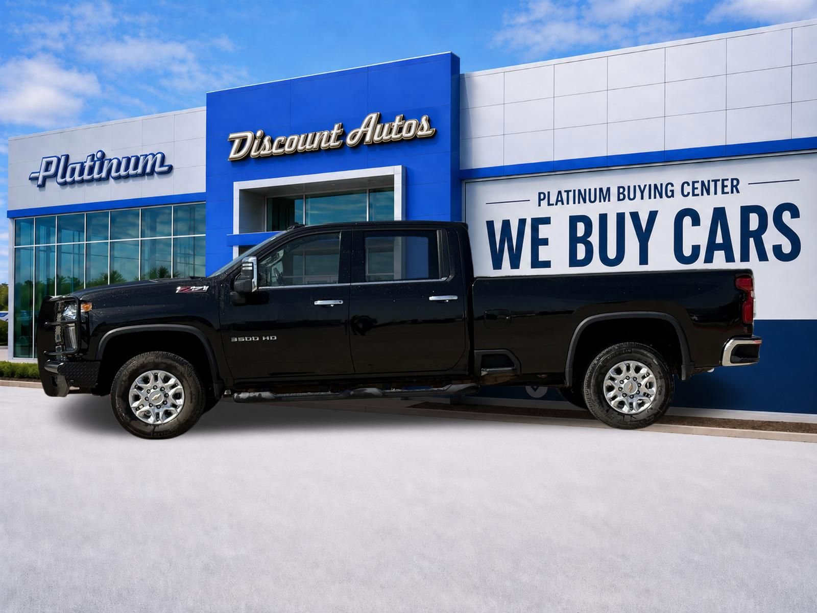 Certified 2023 Chevrolet Silverado 3500 LTZ w/ LTZ Convenience Package AWD/4WD image 4