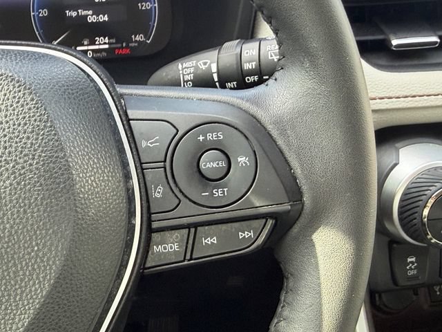 Used 2024 Toyota RAV4 Limited FWD image 29