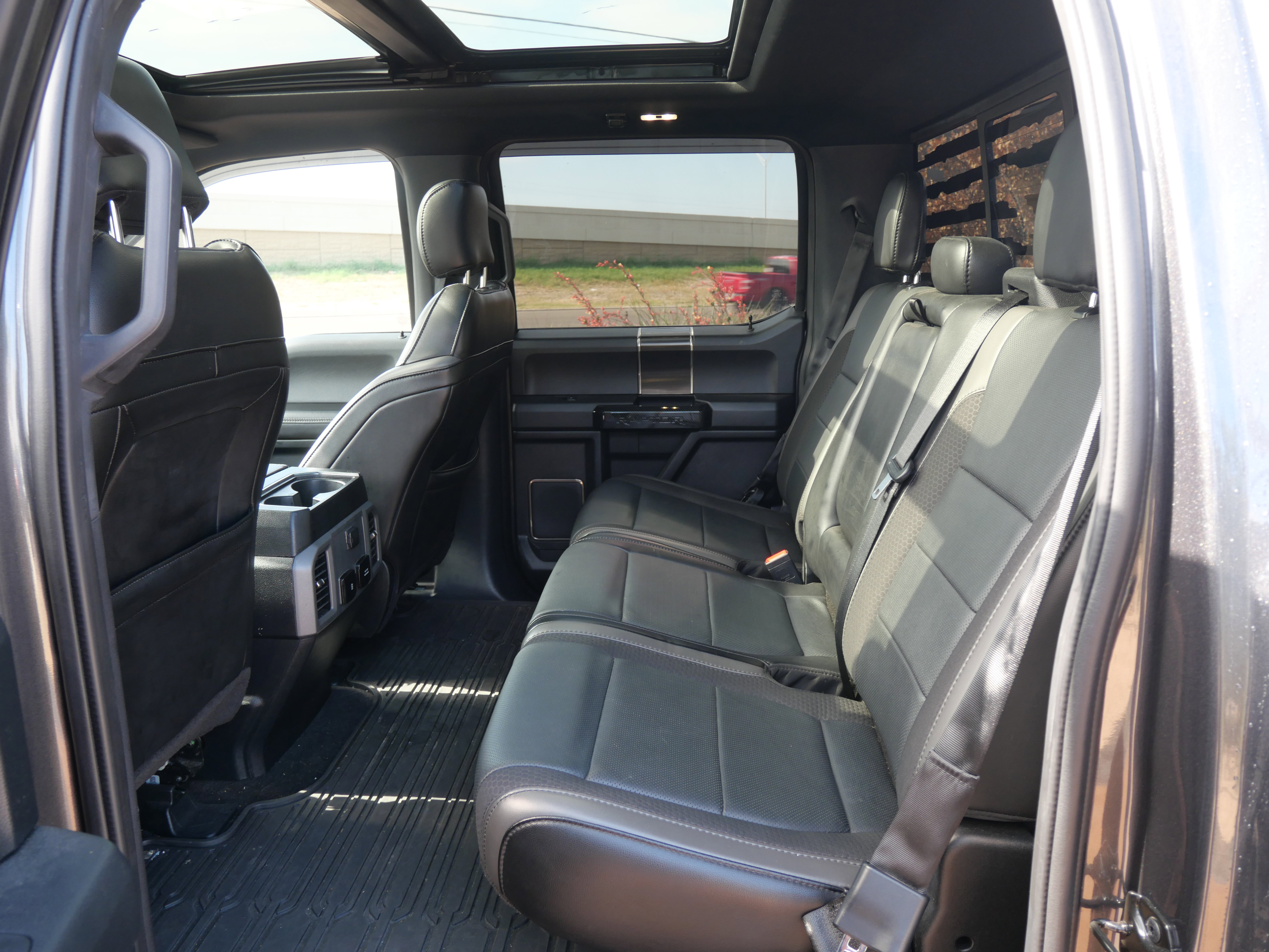 Used 2020 Ford F150 Raptor w/ Equipment Group 802A Luxury image 10