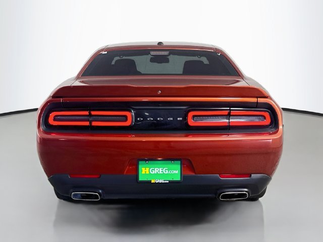 Used 2021 Dodge Challenger SXT RWD image 8