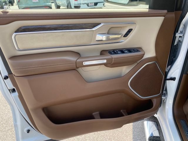 Used 2020 RAM 1500 Laramie AWD/4WD image 11