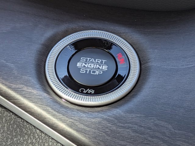 New 2025 Jeep Grand Cherokee L Limited w/ Black Appearance Package image 25