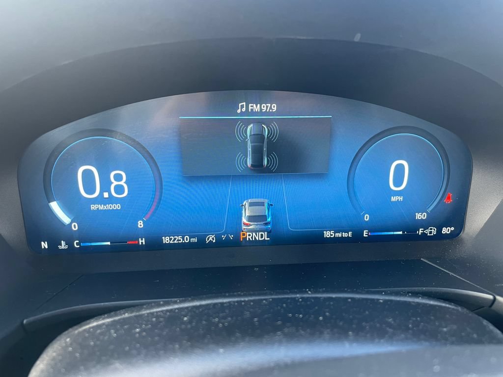 Used 2023 Ford Escape Platinum AWD/4WD image 19
