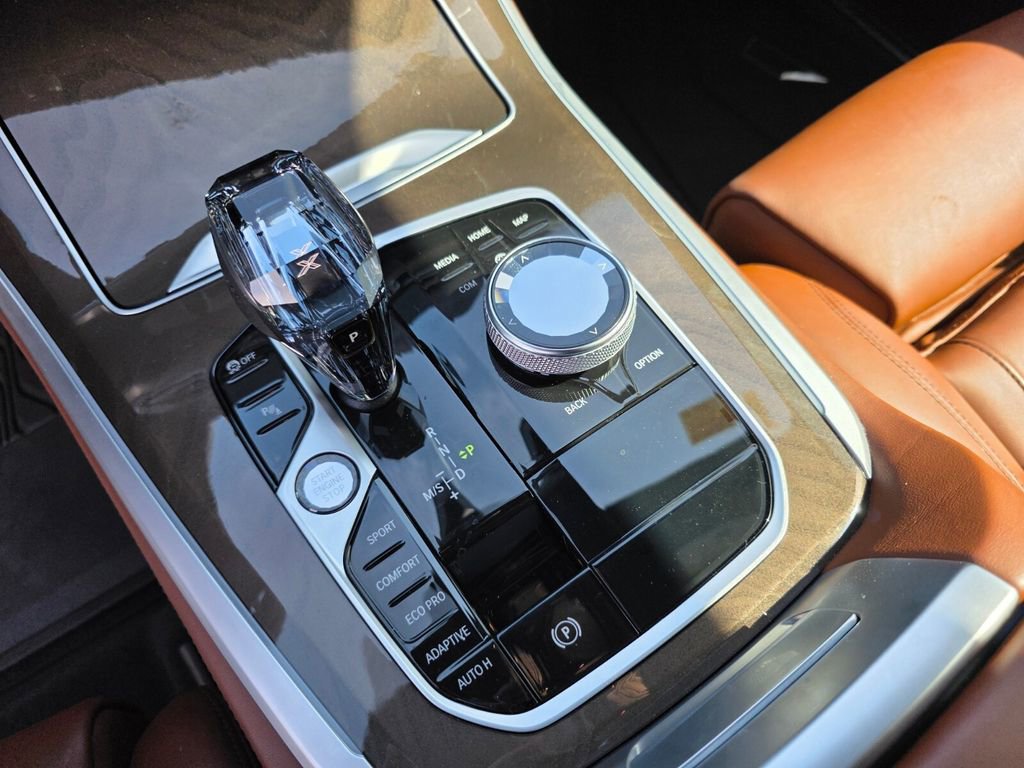 Used 2021 BMW X5 sDrive40i w/ M Sport Package image 24