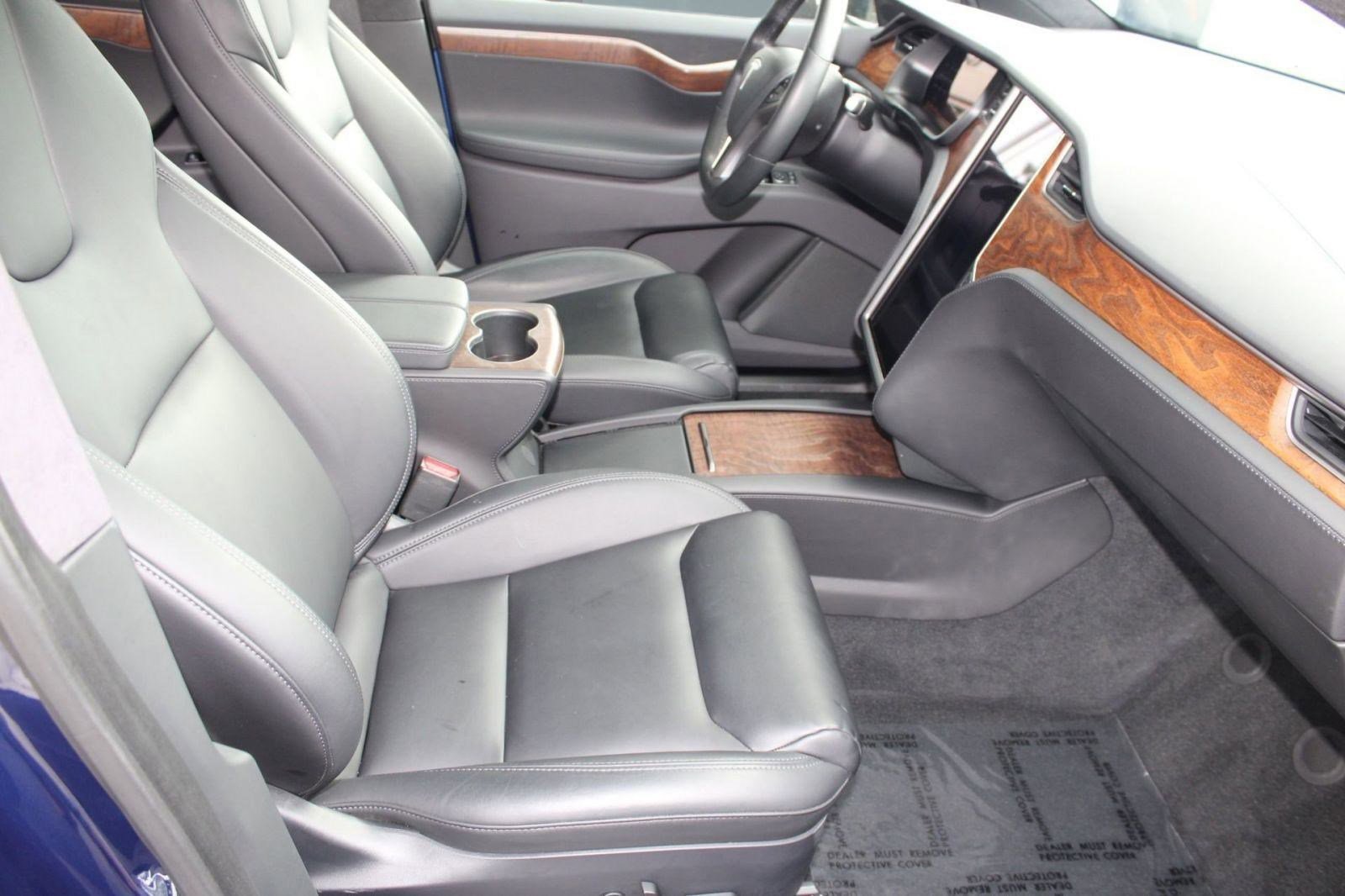 Used 2020 Tesla Model X Long Range image 31