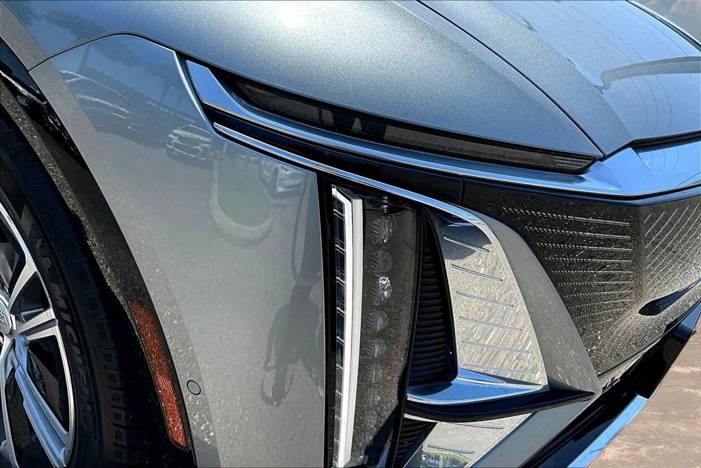Used 2024 Cadillac Lyriq Luxury RWD image 31