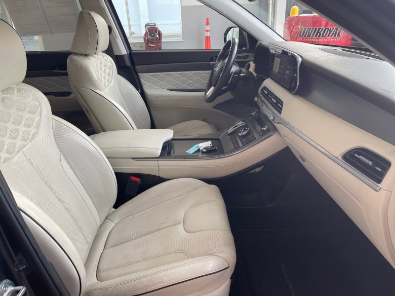 Used 2020 Hyundai Palisade Limited image 15