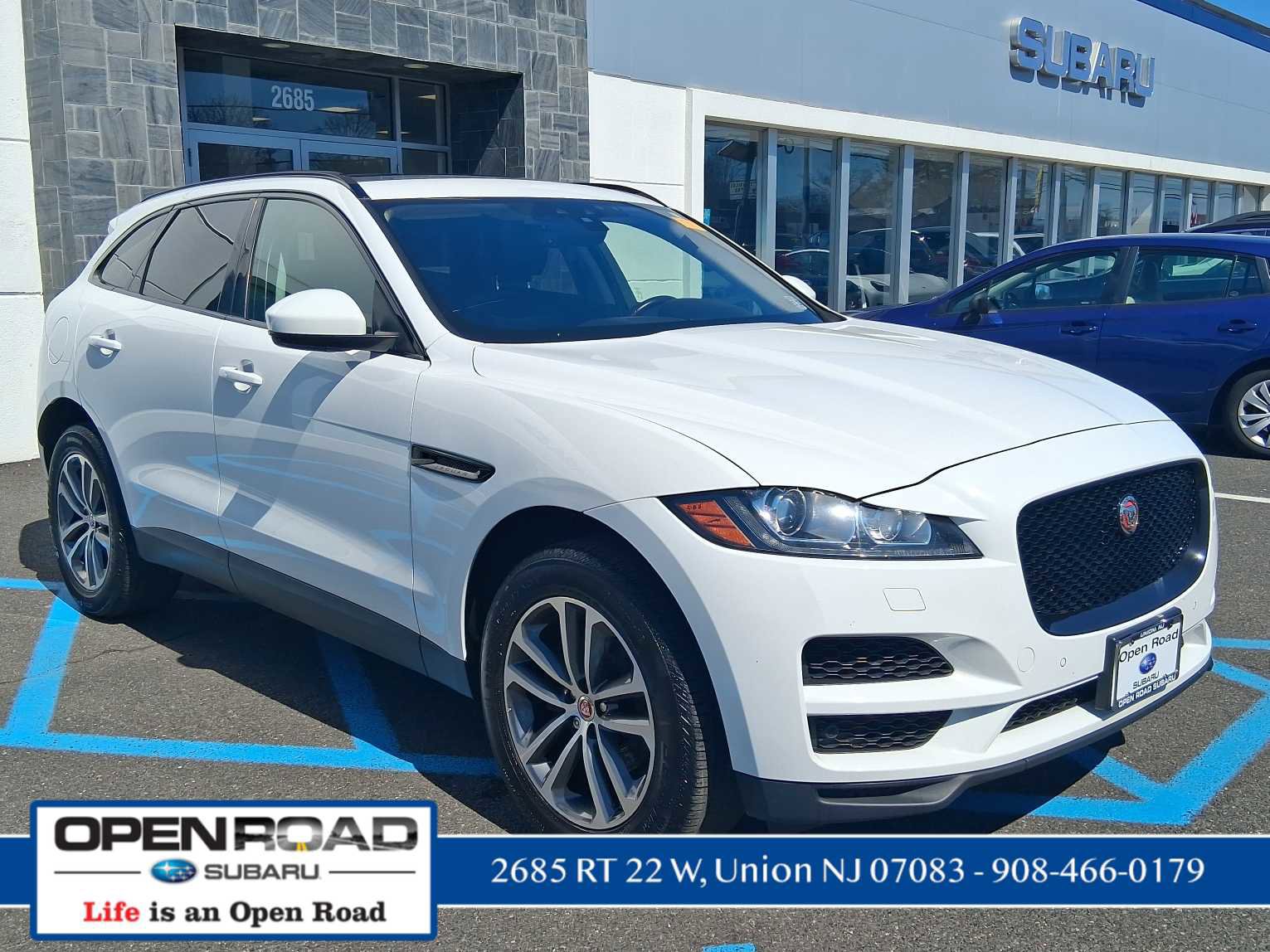 Used 2020 Jaguar F-PACE Premium image 1