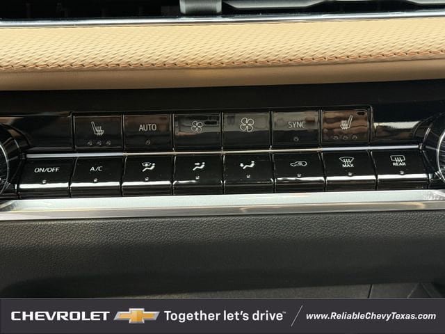 Used 2026 Chevrolet Equinox ACTIV w/ LPO, Floor Liner Package FWD image 21
