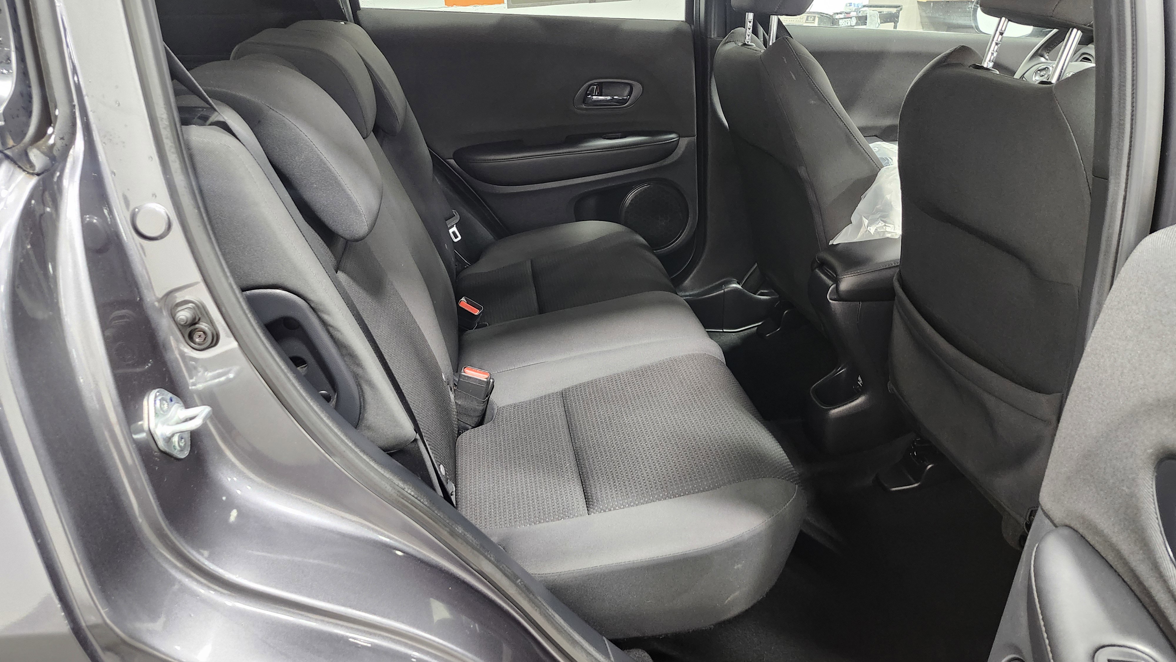 Used 2021 Honda HR-V Sport image 16