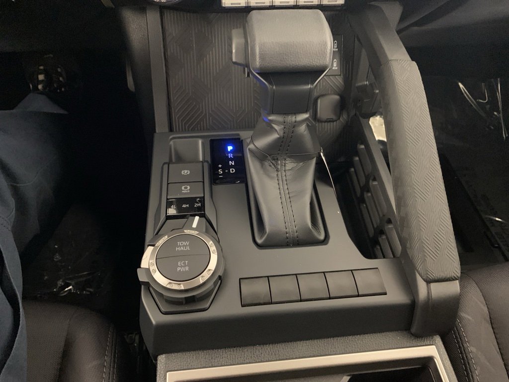 New 2025 Toyota Tacoma SR5 image 11