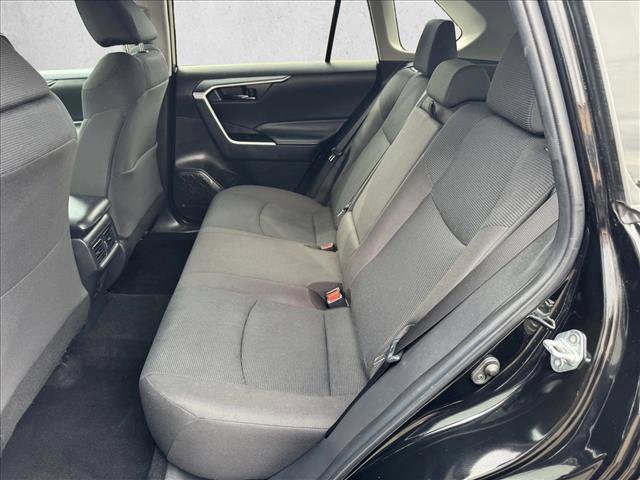 Certified 2023 Toyota RAV4 LE AWD/4WD image 17