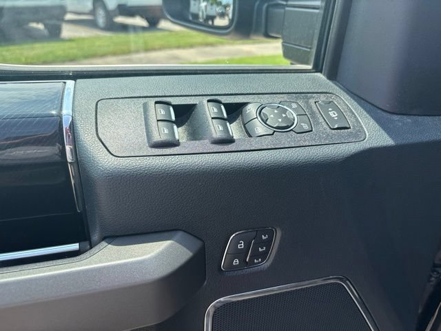 Used 2022 Ford F350 Platinum AWD/4WD image 20