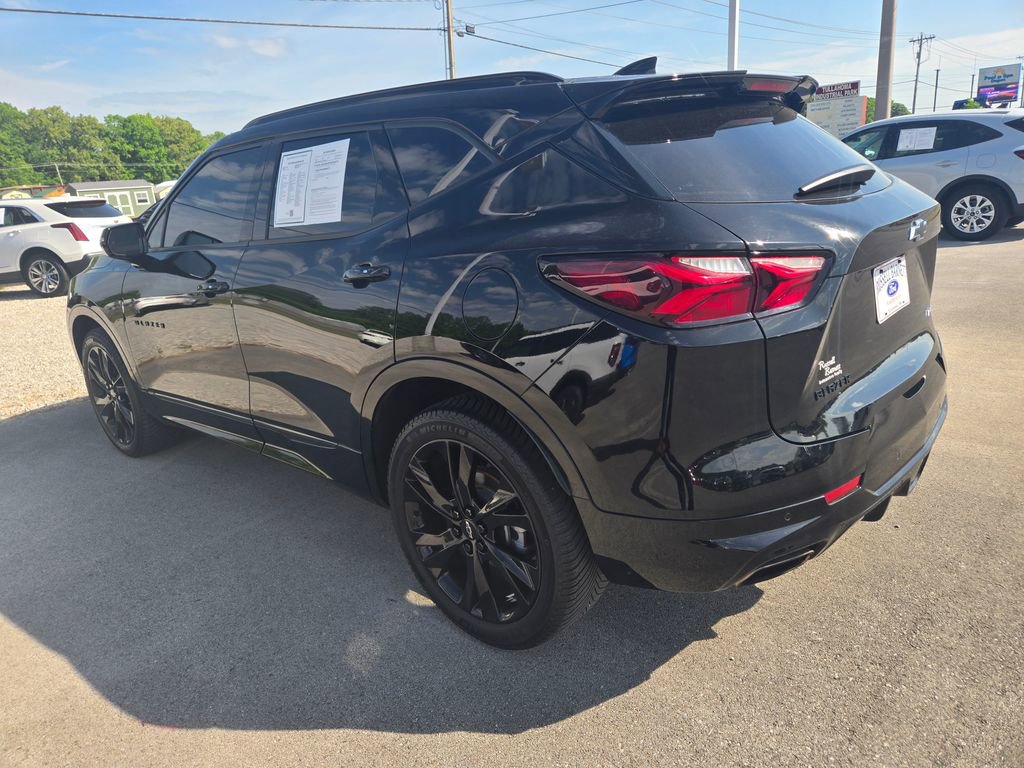Used 2022 Chevrolet Blazer RS FWD image 3