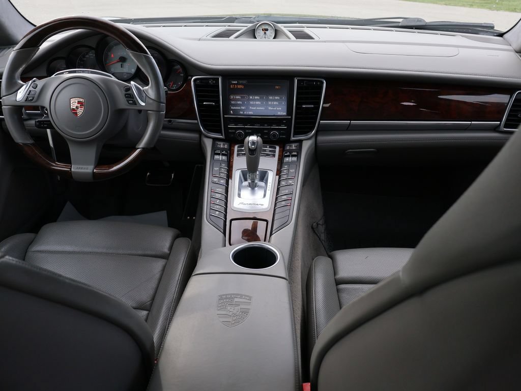 Used 2013 Porsche Panamera GTS AWD/4WD image 15