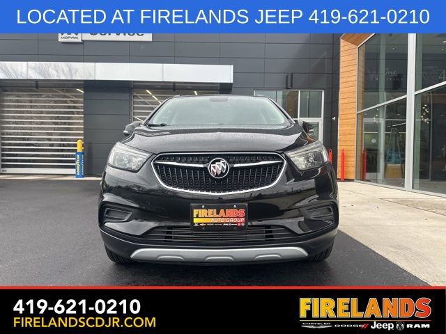 Used 2019 Buick Encore Preferred image 2