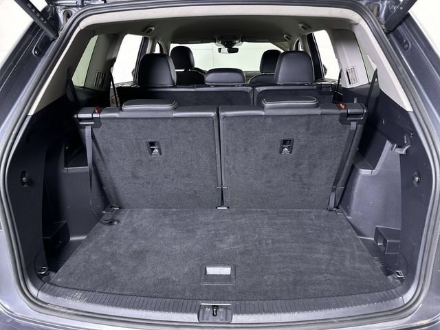 Used 2025 Volkswagen Atlas SE FWD image 27