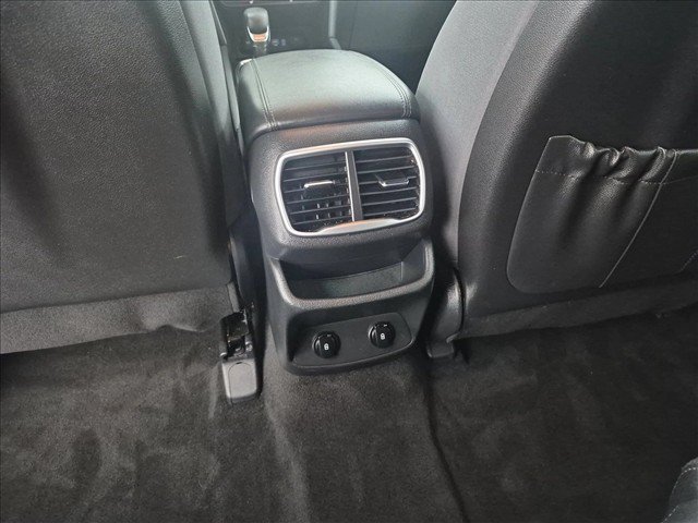 Used 2020 Hyundai Santa Fe SEL w/ Convenience Package FWD image 18