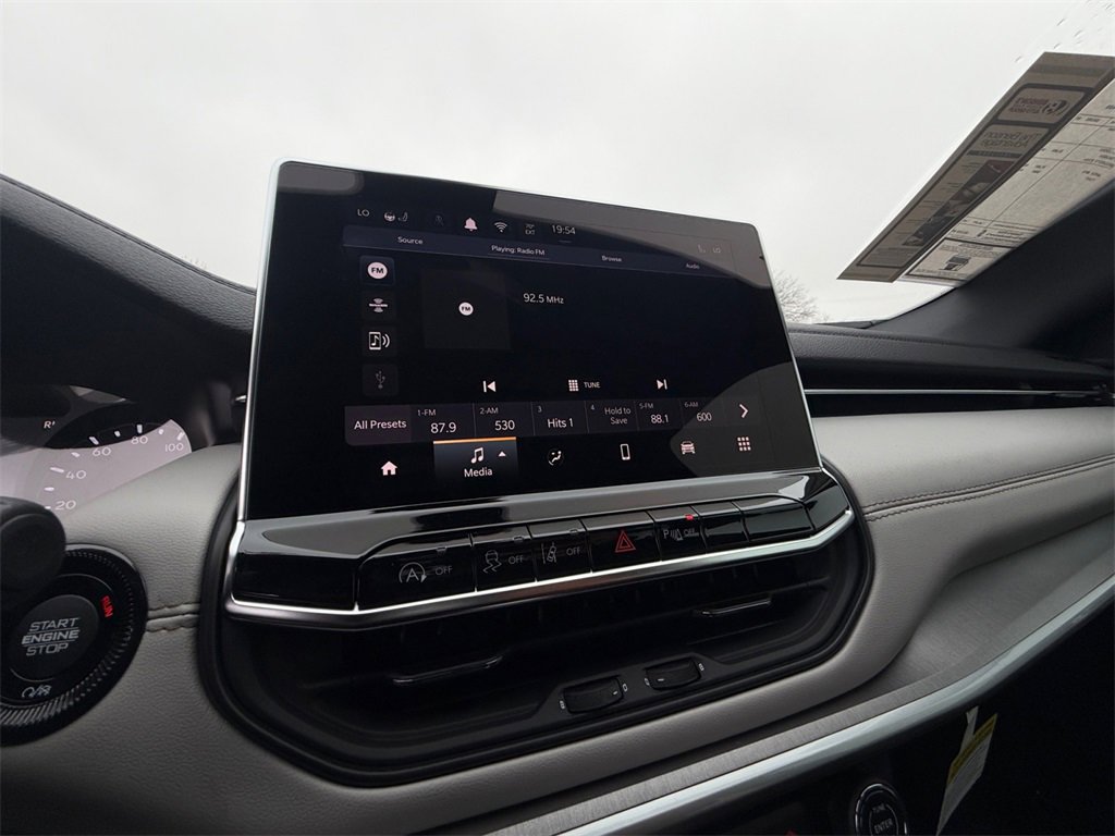 New 2026 Jeep Compass Limited image 21