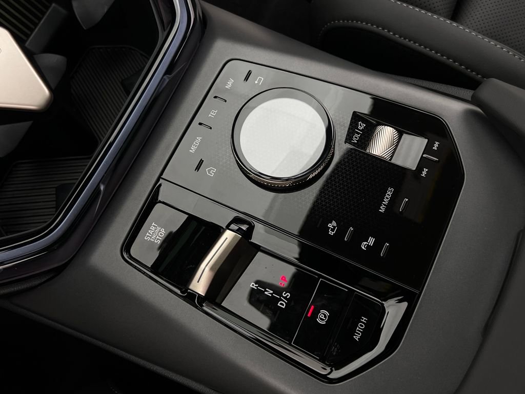 Certified 2025 BMW X3 xDrive30i w/ Premium Package image 19