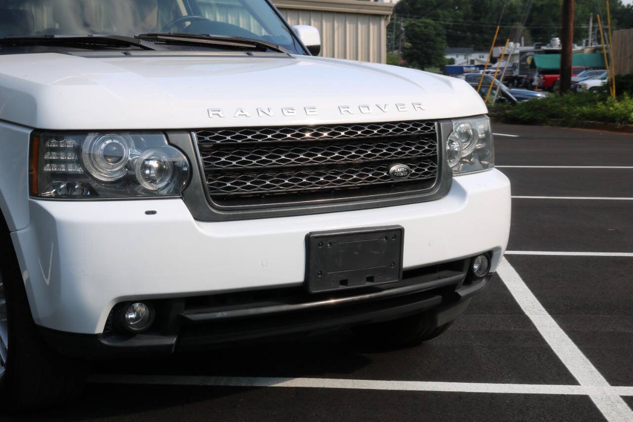 Used 2011 Land Rover Range Rover HSE AWD/4WD image 35