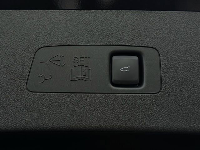 New 2026 Lincoln Corsair Premiere image 11