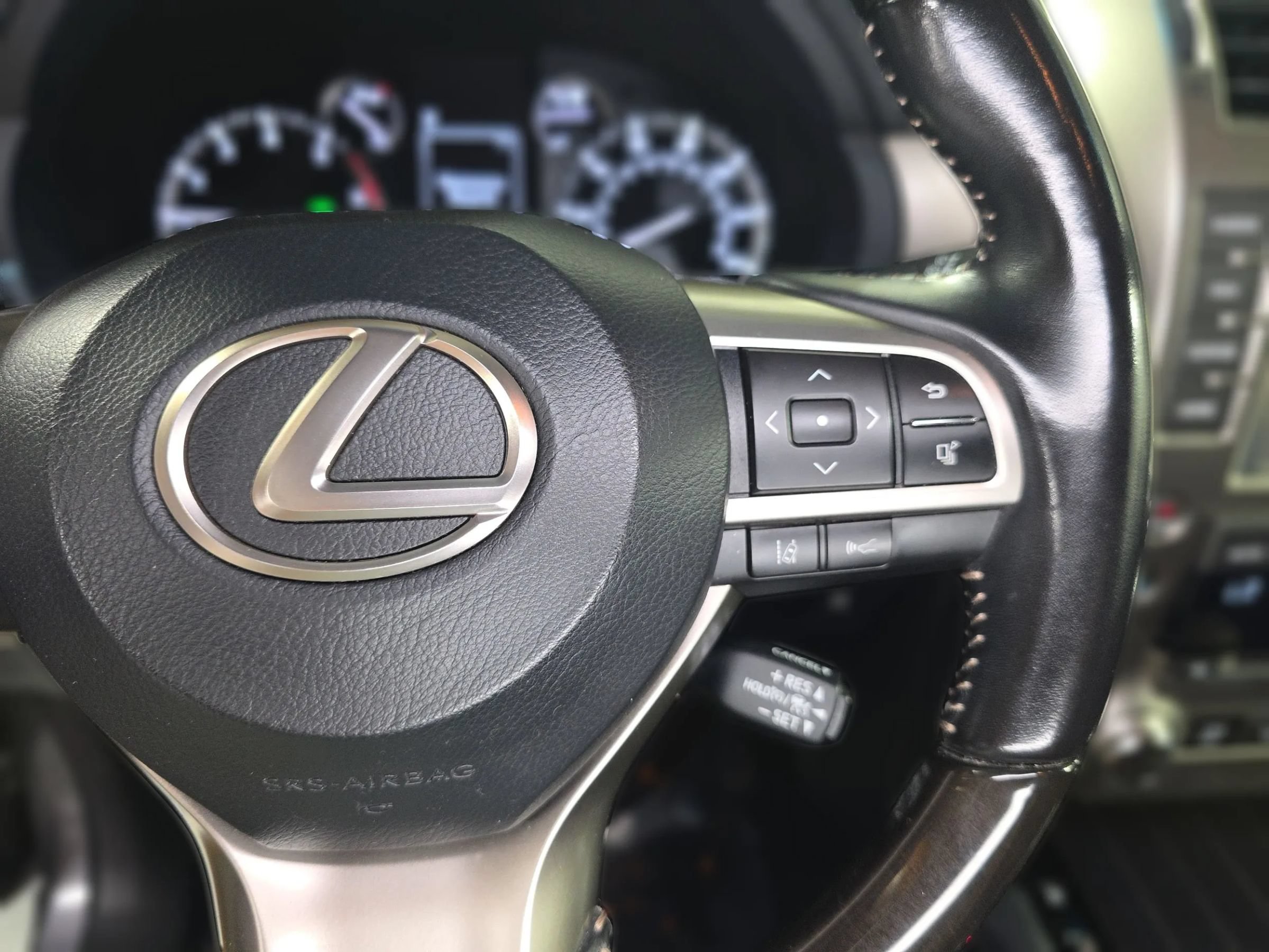 Used 2021 Lexus GX 460 Premium w/ Premium Package AWD/4WD image 30