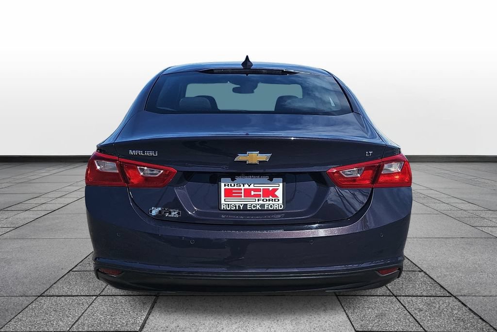 Used 2025 Chevrolet Malibu LT FWD image 6