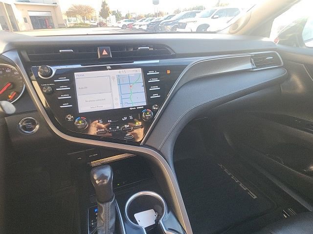 Used 2020 Toyota Camry XSE image 32